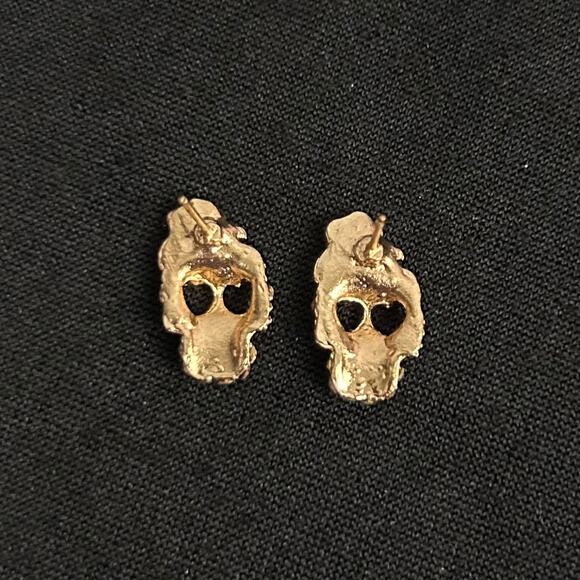 Sugar Skull Rhinestone Enamel Pink Rose Heart Eyes Post Earrings - Picture 5 of 6